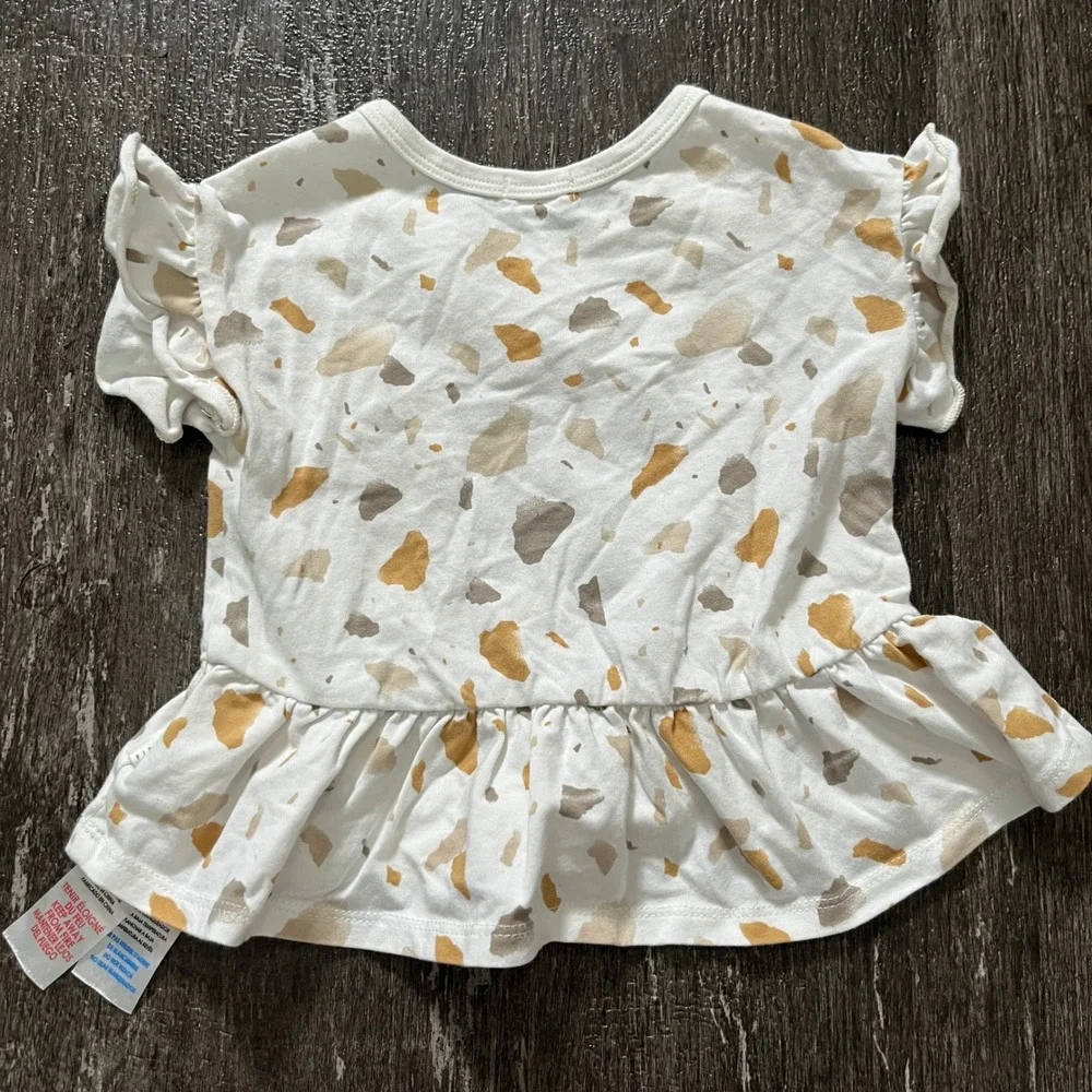 FIRSTS‎ by Petit Lem 12M Infant Sleeveless Ruffle Top Terrazzo Print Pocket